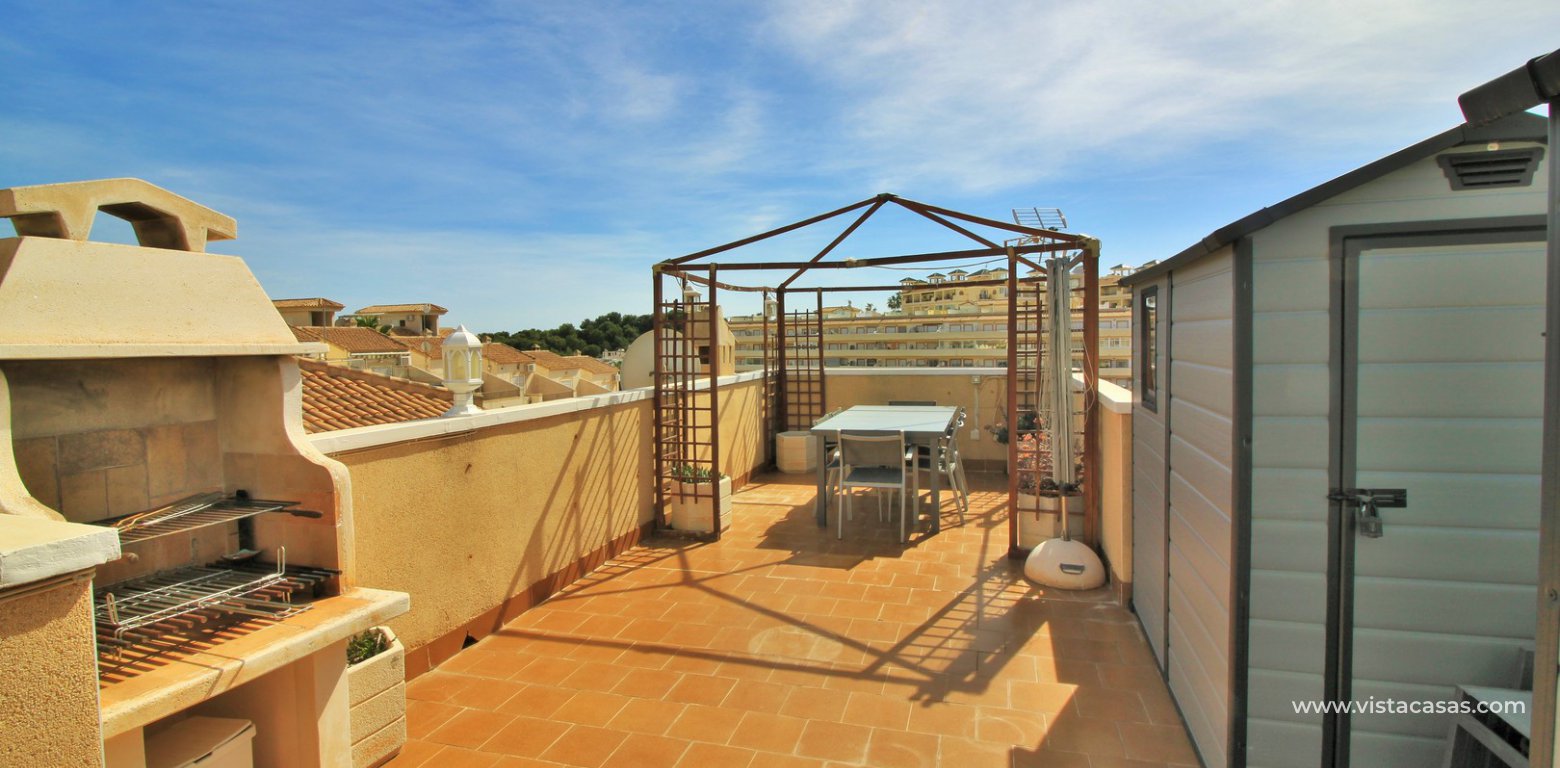South facing detached villa with private pool and garage for sale Montegolf VII Villamartin solarium
