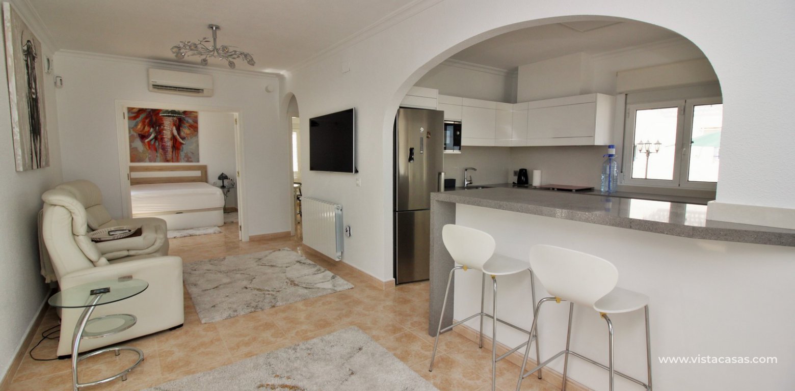 Detached villa with underbuild for sale in Villamartin living room