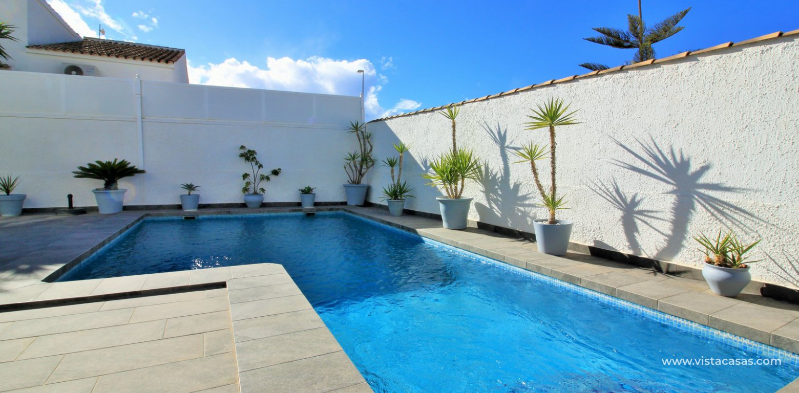 Modern renovated villa with pool for sale Villamartin pool
