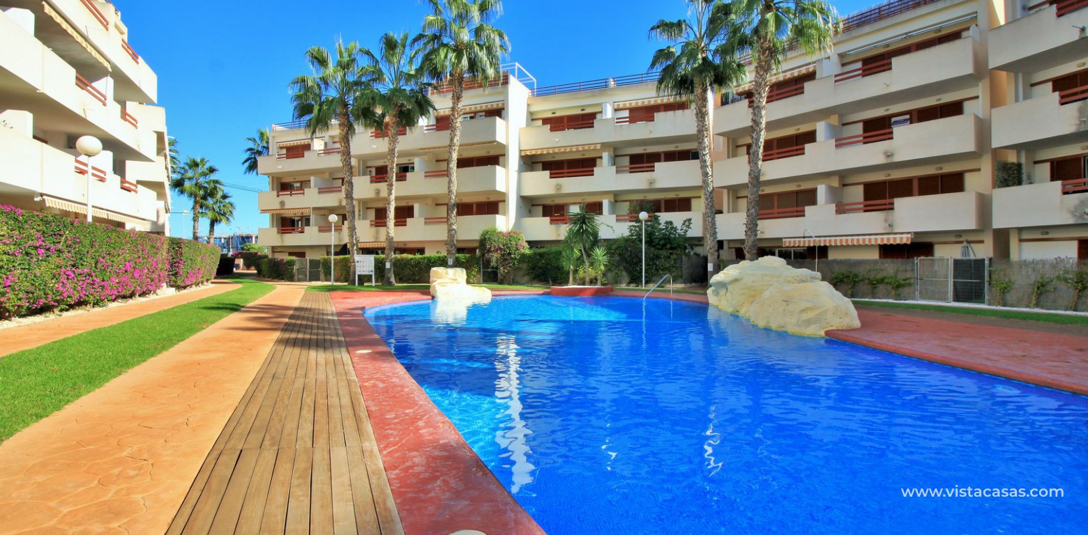 South facing penthouse for sale in El Rincon Playa Flamenca pool