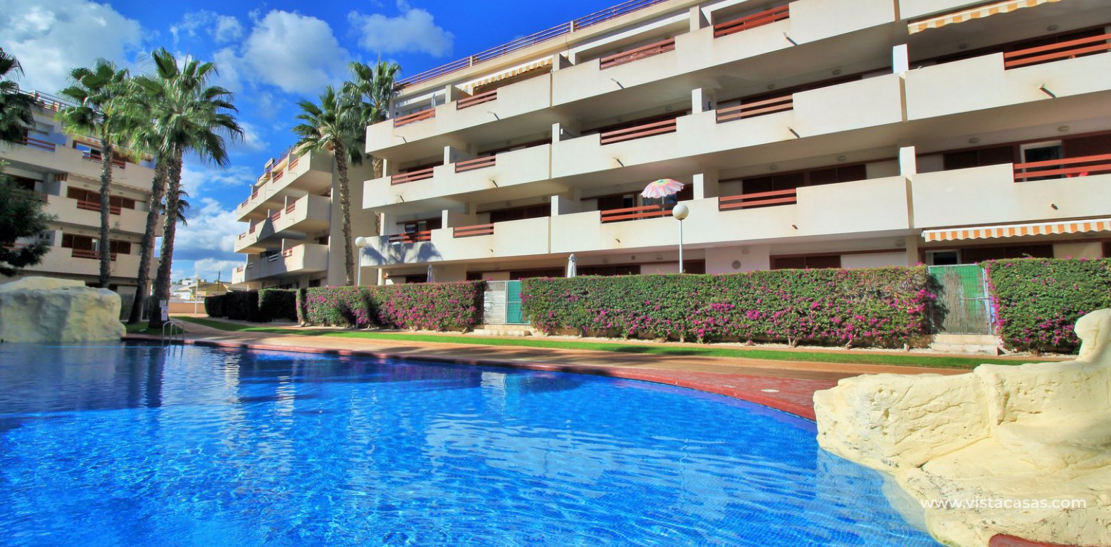 South facing penthouse for sale in El Rincon Playa Flamenca 2 pools