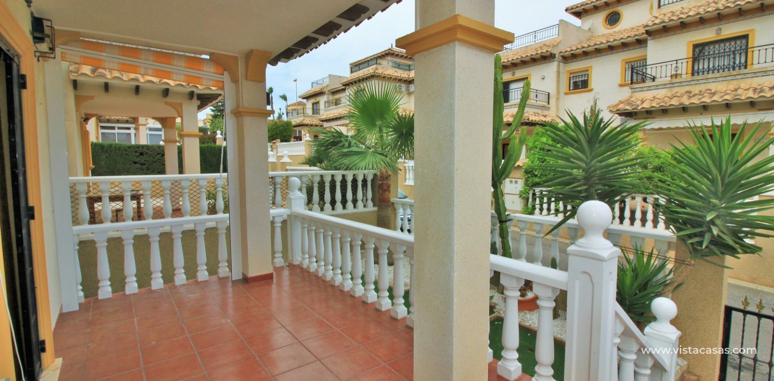 Quad house for sale in Pinada Golf I Villamartin raised terrace