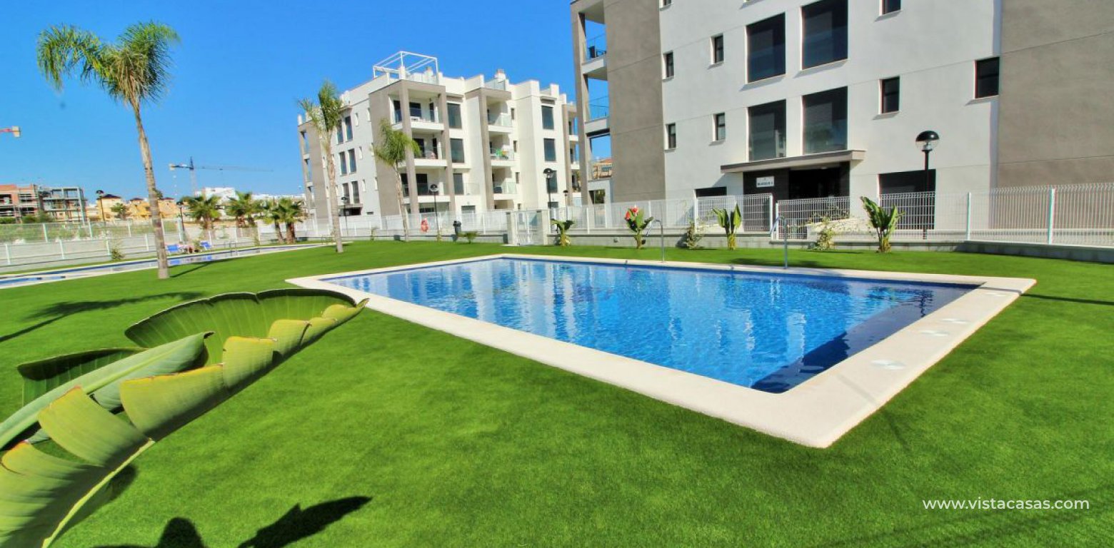 Penthouse apartment for sale Valentino Golf Villamartin communal pool