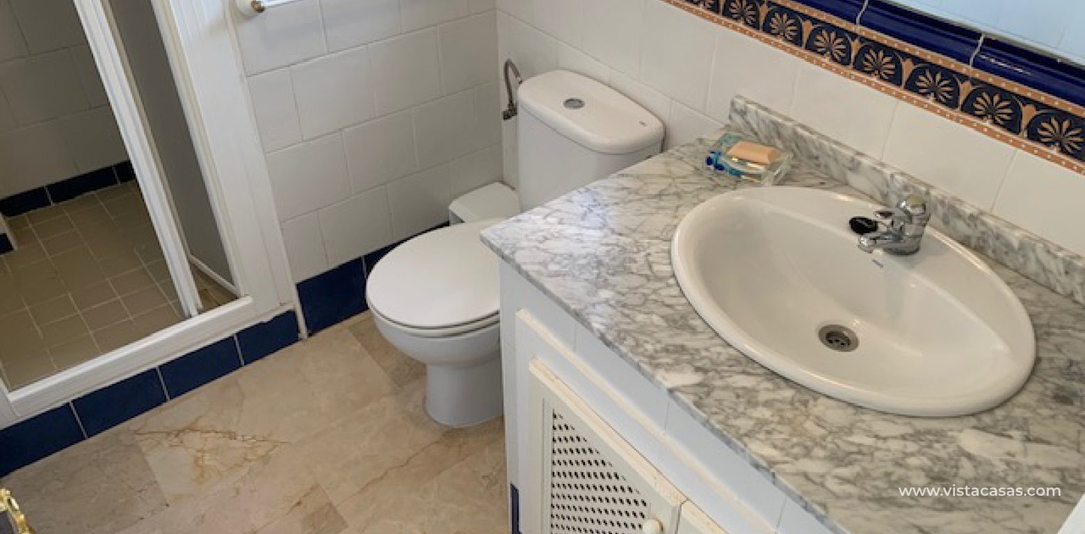 Property for sale in Las Violetas bathroom 1
