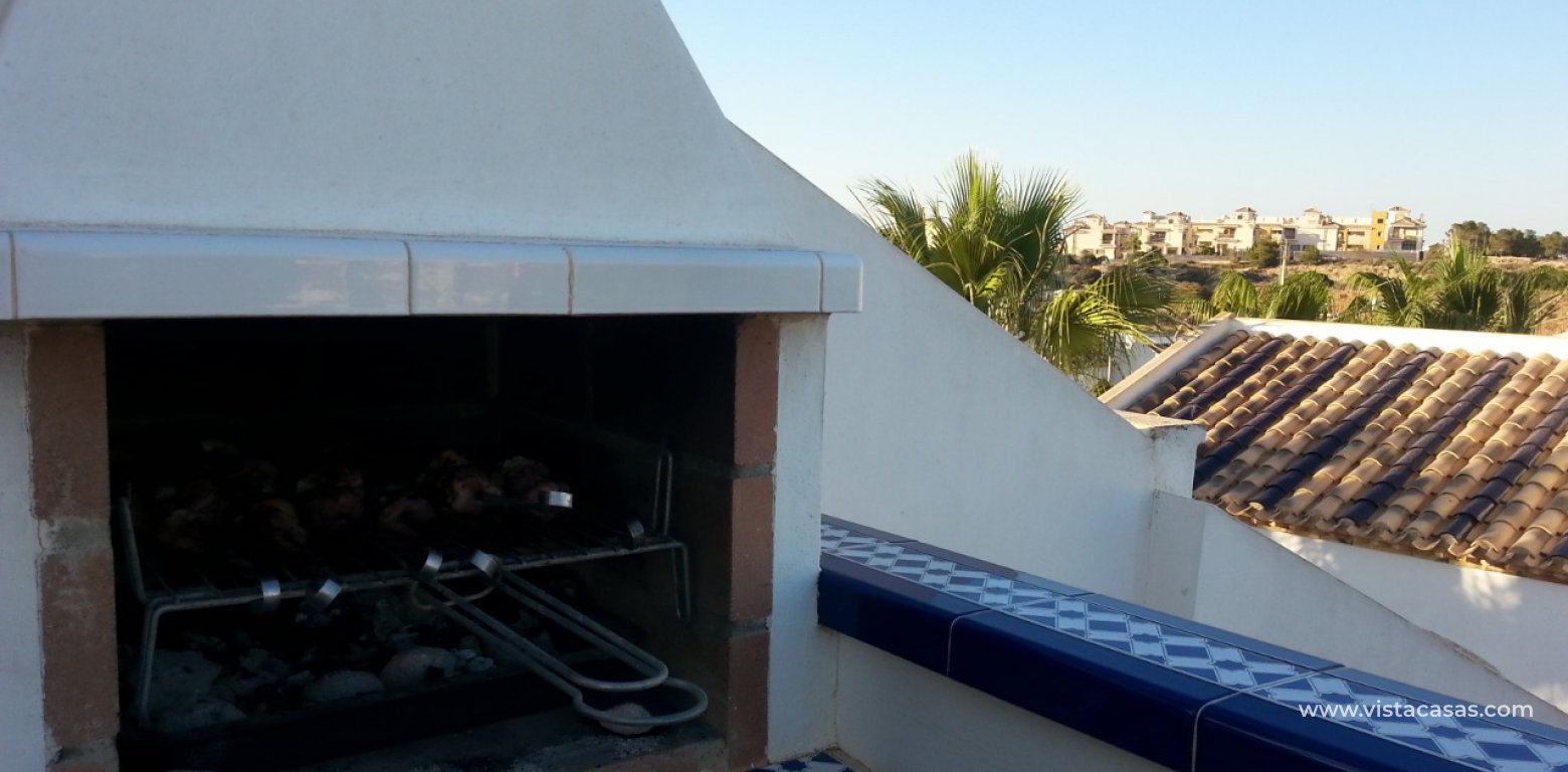 Townhouse for sale in Villamartin barbeque