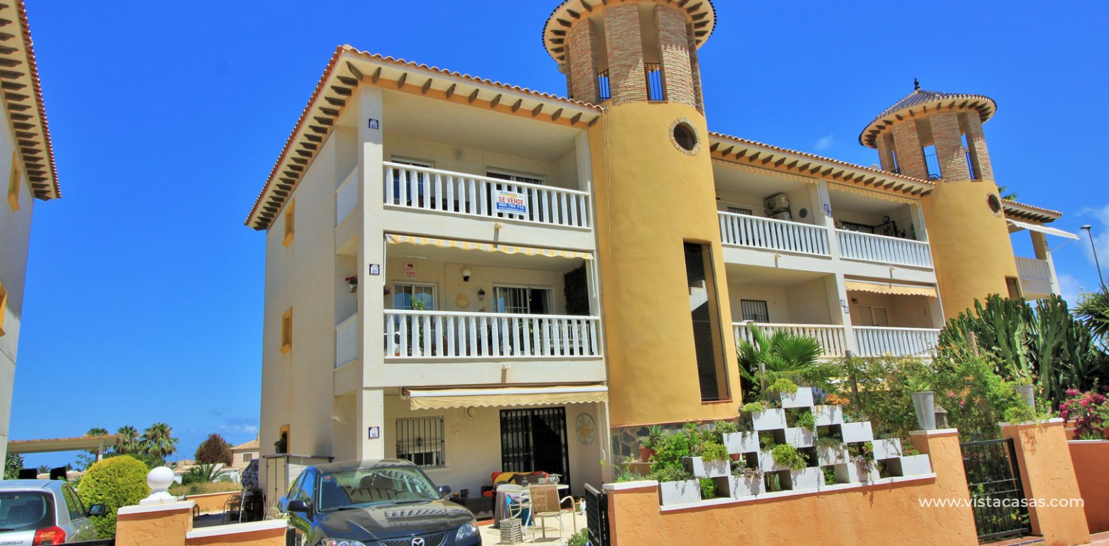 Property for sale in Lomas de Cabo Roig exterior 2