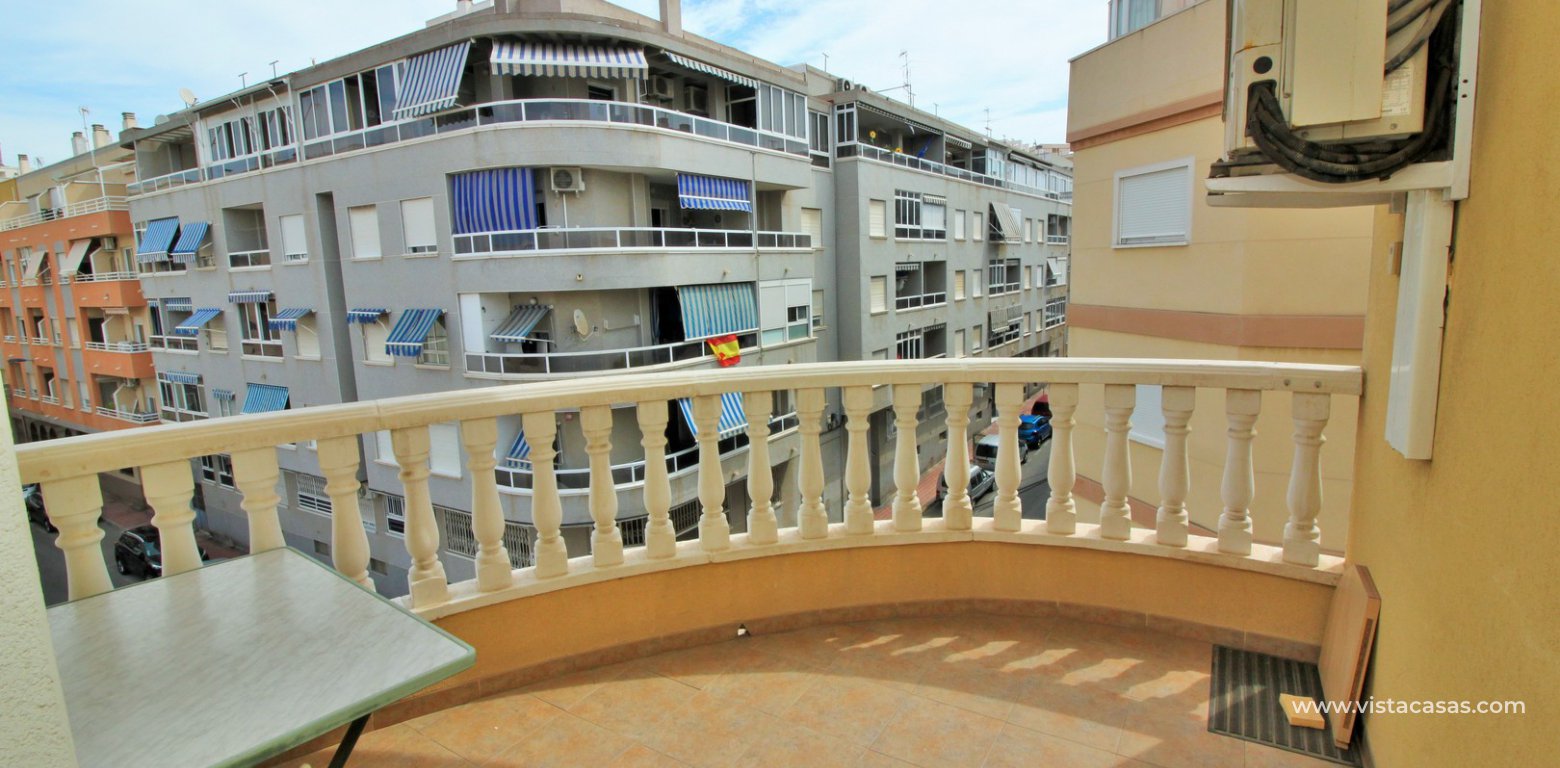 Apartment for sale in Torrevieja balcony