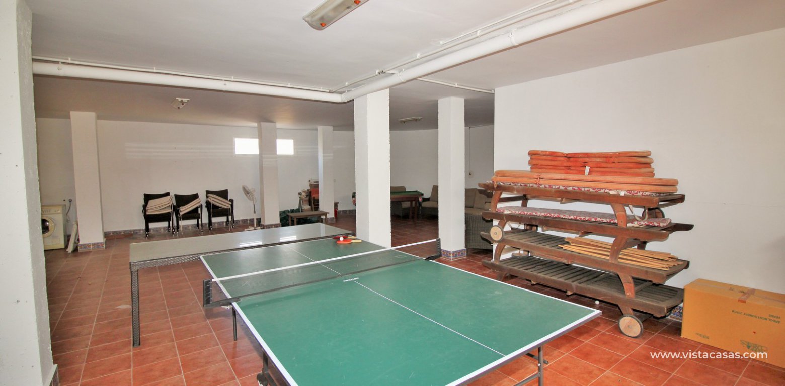 Detached villa for sale in Villamartin underbuild garage