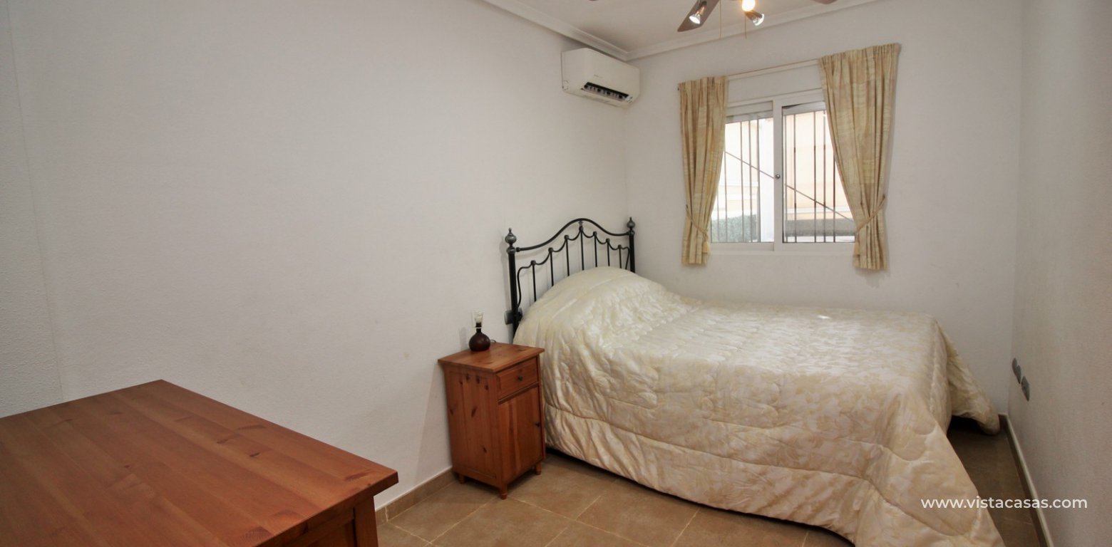 Townhouse for sale in Villamartin downstairs bedroom