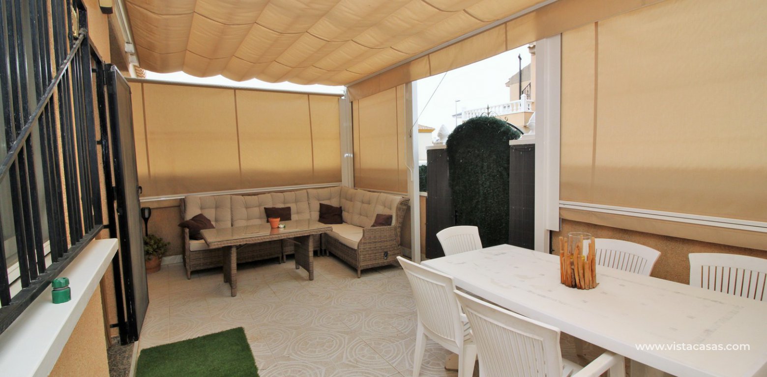 Townhouse for sale in Villamartin awning