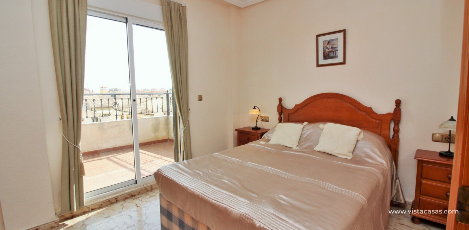 Townhouse for sale in Cabo Roig master bedroom