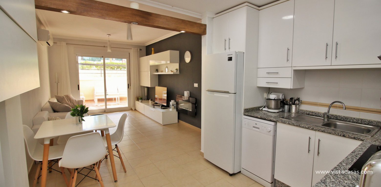 Apartment for sale in Jardin del Alba Villamartin kitchen