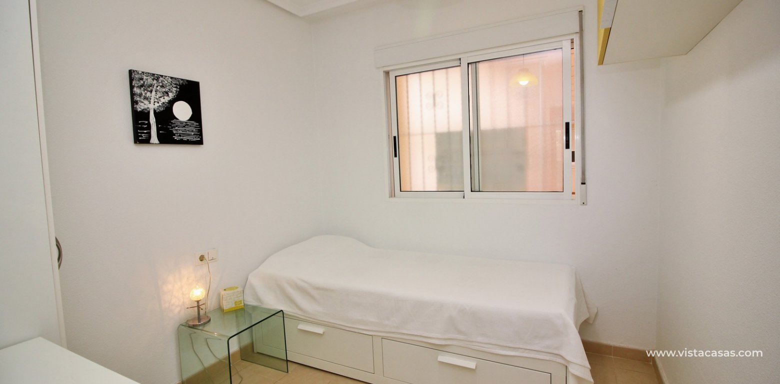 Apartment for sale in Jardin del Alba Villamartin twin bedroom