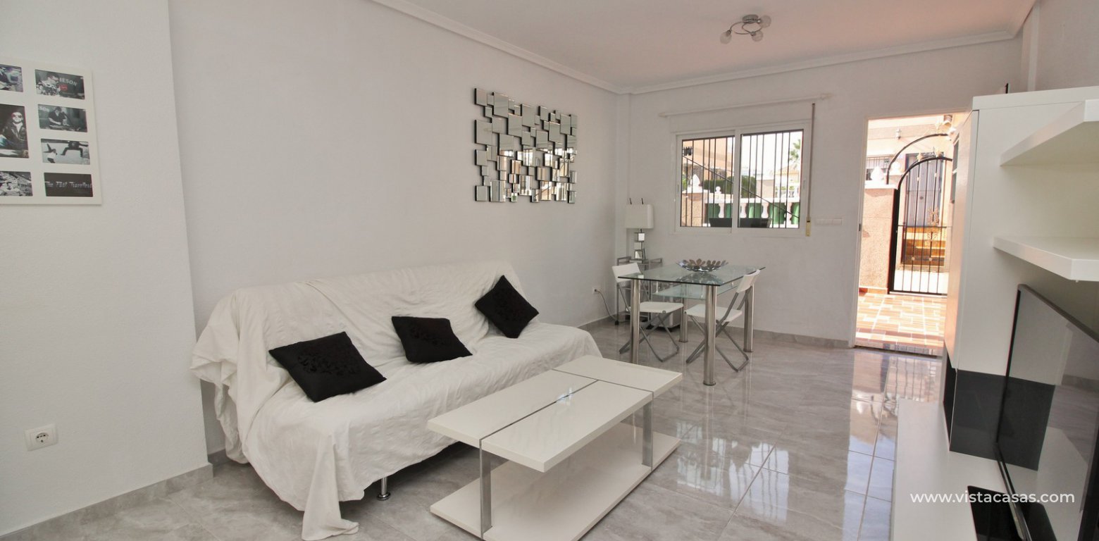 Townhouse for sale in Villamartin lounge 4