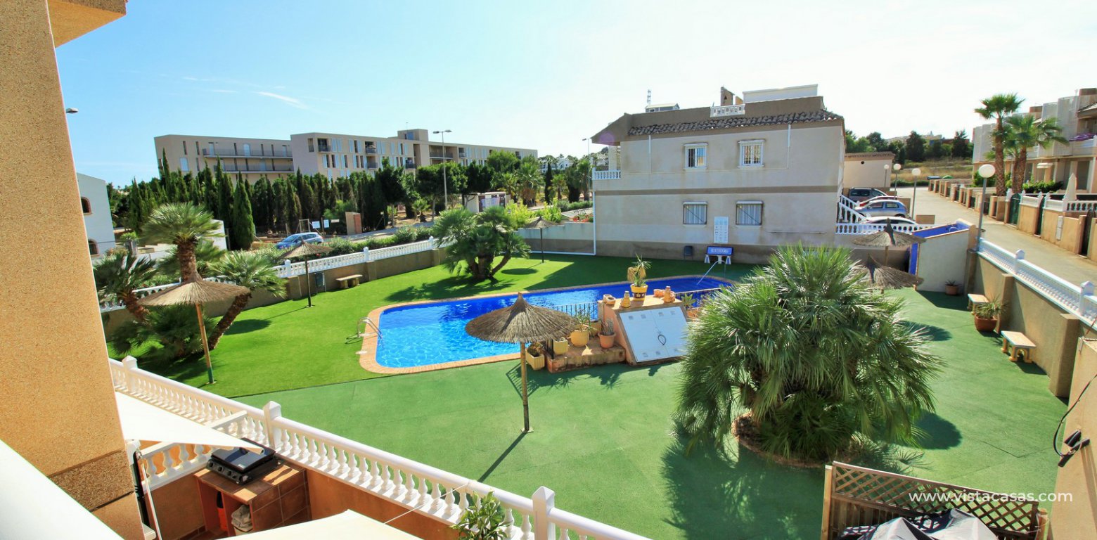 Townhouse for sale in Villamartin pool view 2