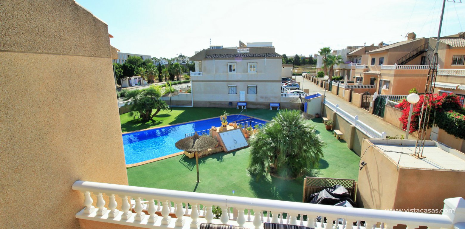 Townhouse for sale in Villamartin swimming pool view