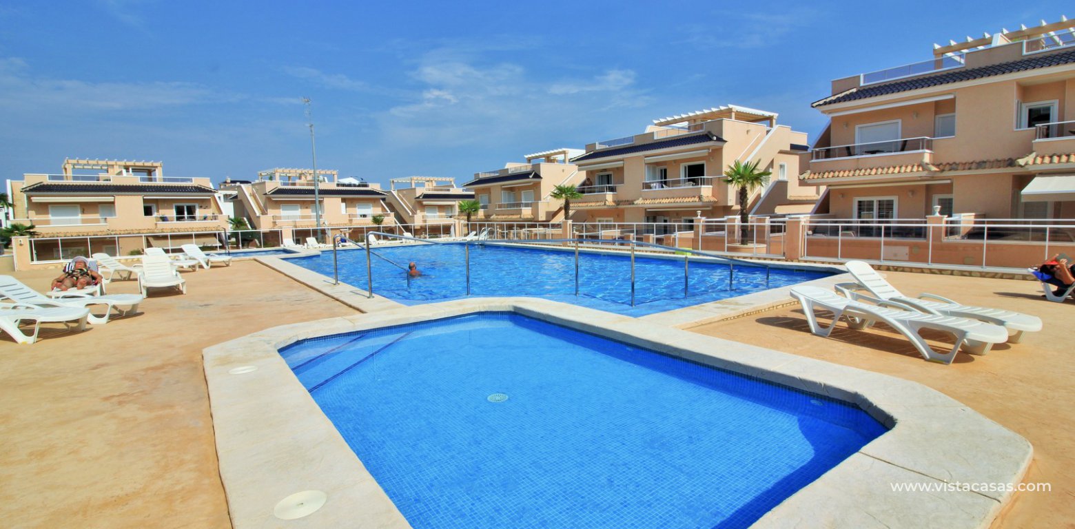 Apartment for sale in Punta Prima pool
