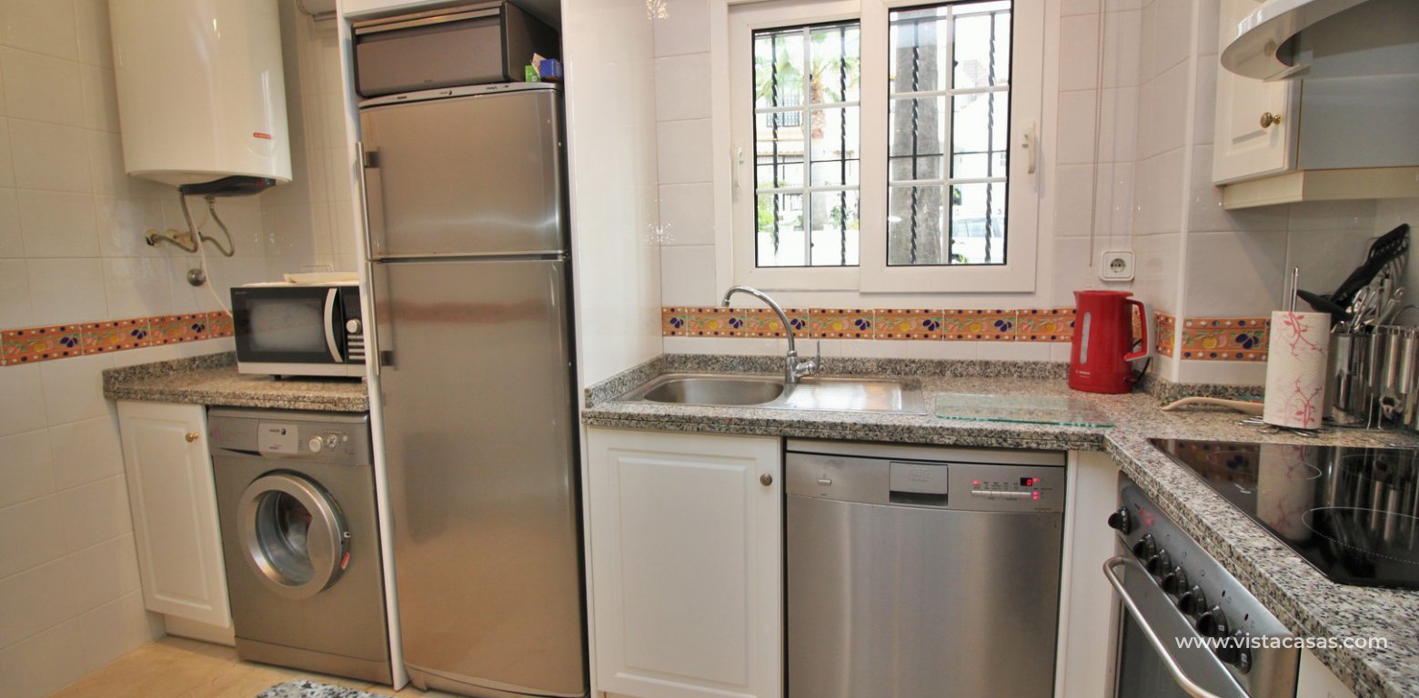 Apartment for sale in Los Dolses kitchen 2