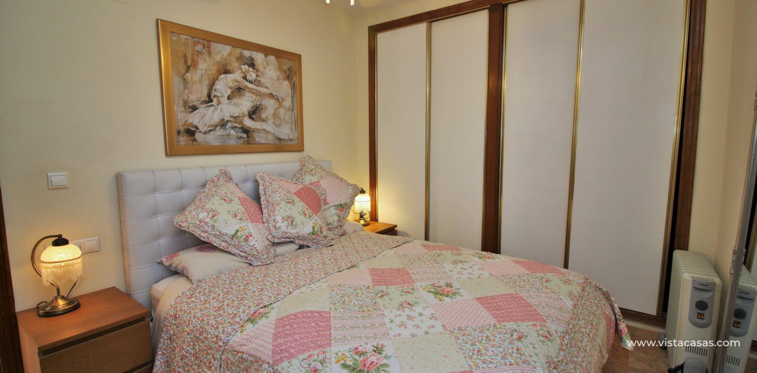 Apartment for sale in Pau 8 Villamartin master bedroom fitted wardrobes