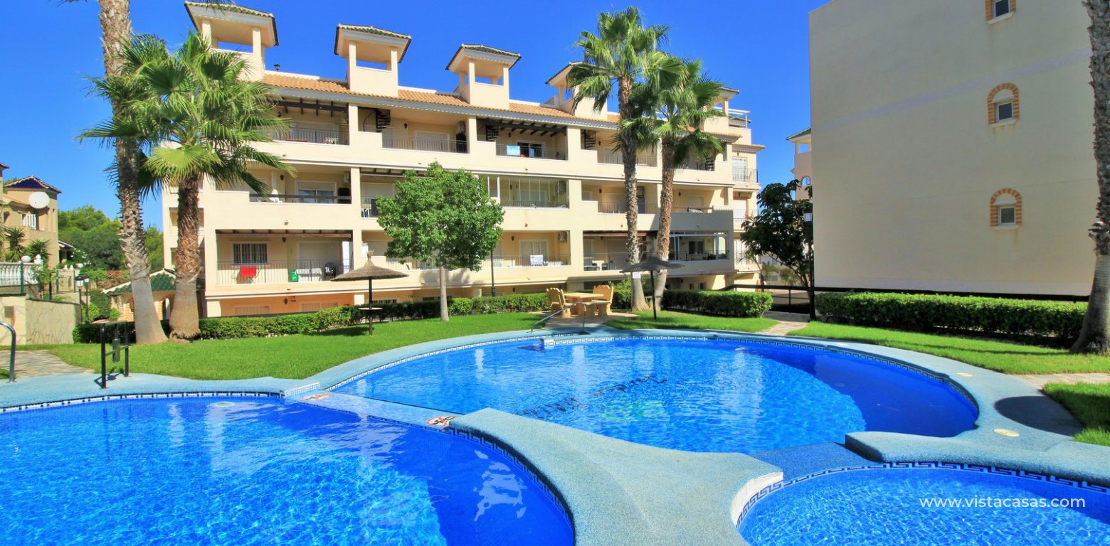 Ground floor apartment for sale in Jardin de Alba Villamartin communal pool