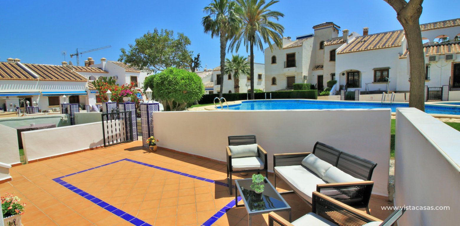 South facing ground floor apartment for sale overlooking the pool Pau 8 Villamartin garden pool view