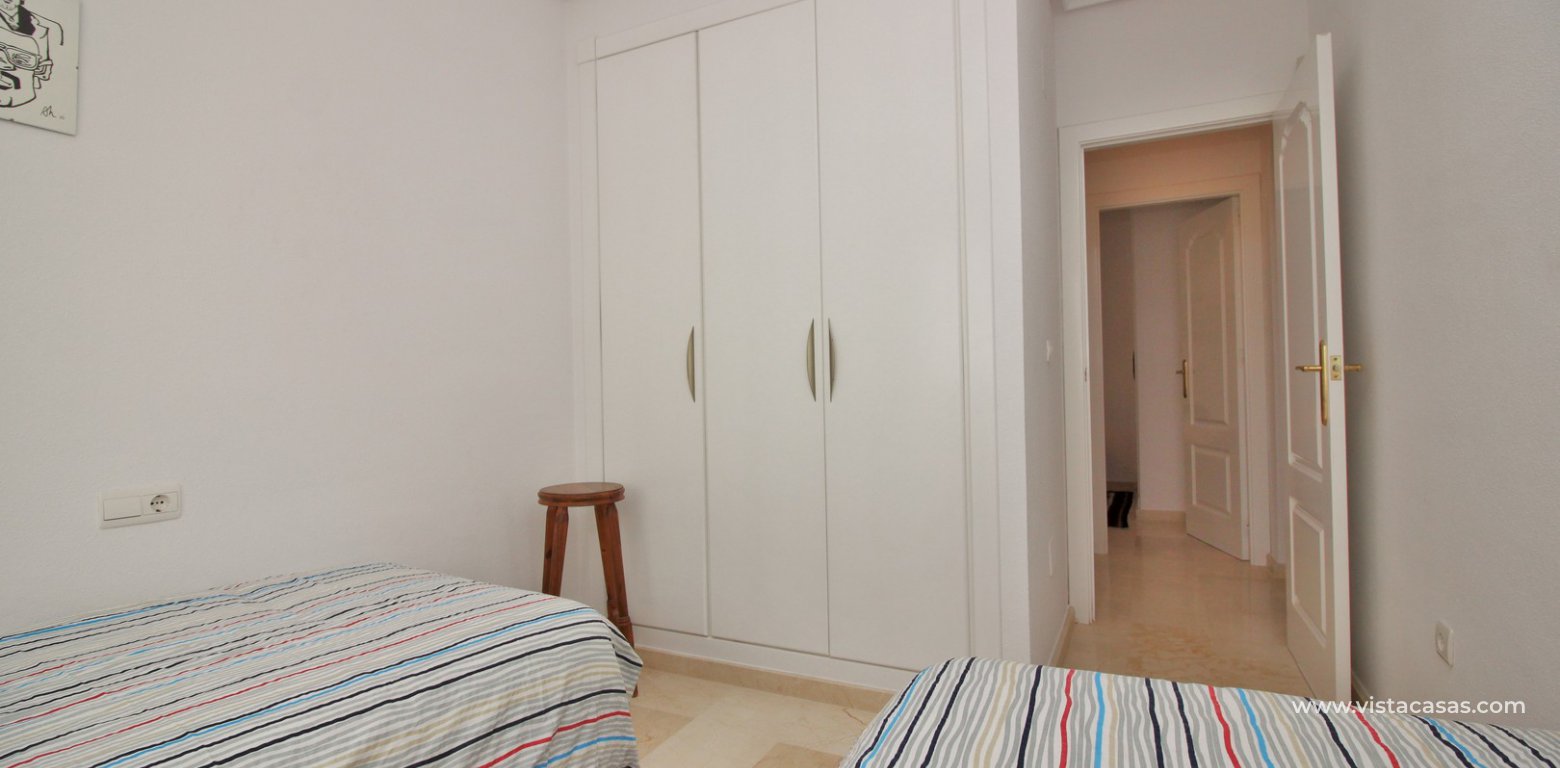 Bungalow for sale in Oporto Golf Pau 8 Villamartin twin bedroom fitted wardrobes