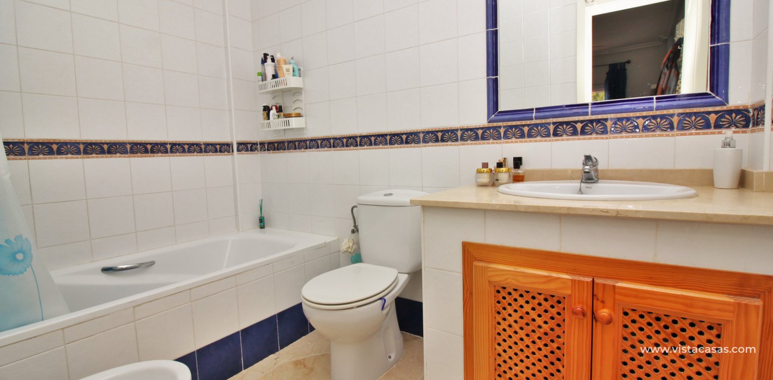 South facing apartment for sale in Los Dolses ensuite