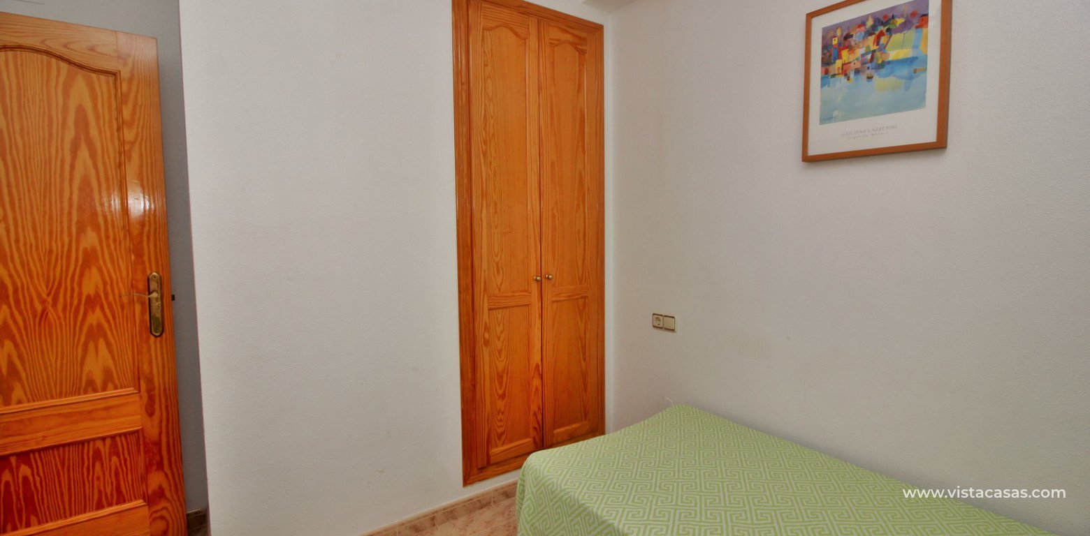 Zodiaco quad for sale in El Galan Villamartin downstairs twin bedroom fitted wardrobes