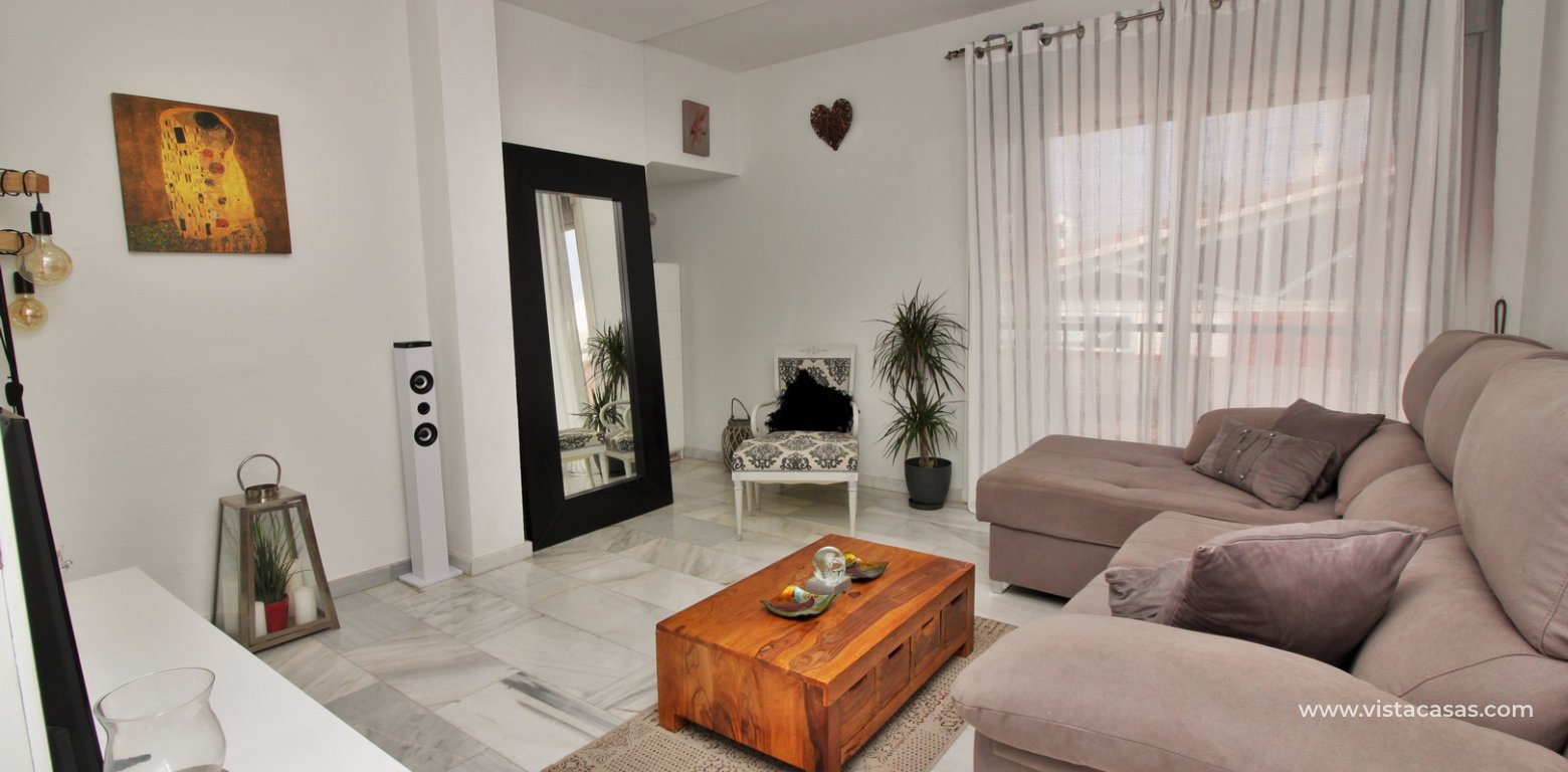 Duplex apartment for sale in Villamartin lounge