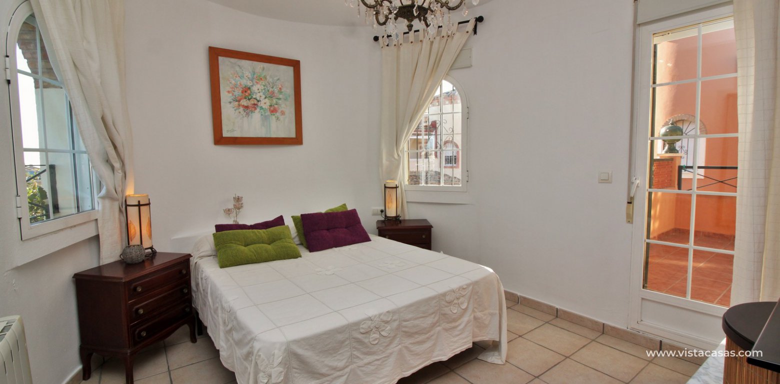 4 bedroom villa with private pool for sale Playa Flamenca Villas San Luis master bedroom