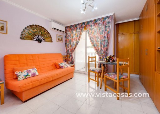 Apartment - Resale - Torrevieja - V-46938