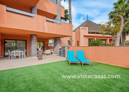 Appartement - Sale - Villamartin - V-26249