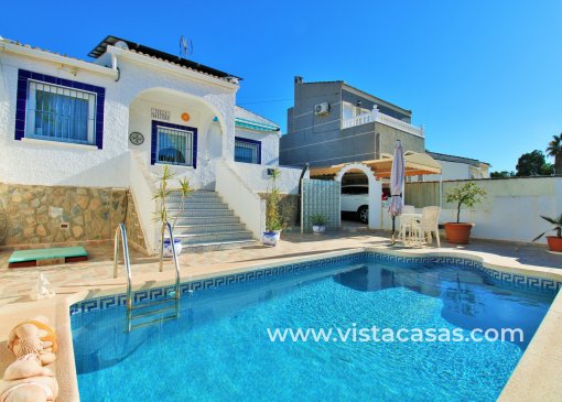 Chalet - Venta - Torrevieja - VC3870