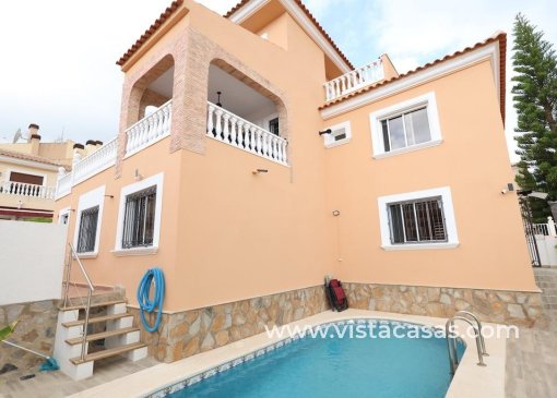 Chalet - Venta - Villamartin - V-50567