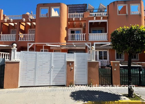 Townhouse - Resale - Torrevieja - V-36297