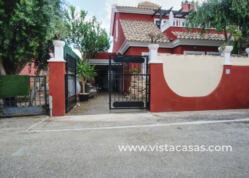 Townhouse - Resale - Villamartin - V-92671
