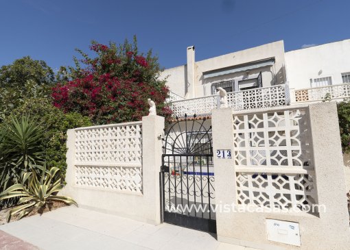 Townhouse - Sale - Torrevieja - V-91349