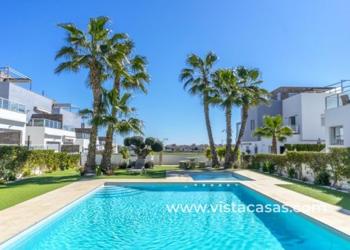 Townhouse - Venta - Punta Prima - V-65365