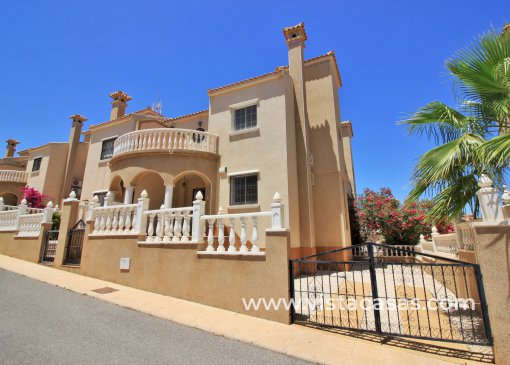 Townhouse - Venta - Villamartin - VC2873