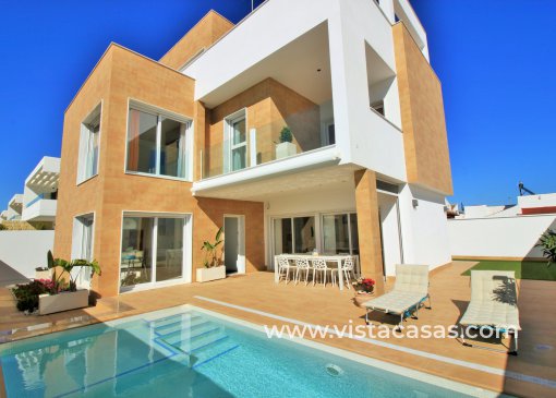 Villa - Resale - Mil Palmeras - VC3150
