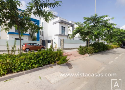 Villa - Resale - Pilar de la Horadada - V-98185