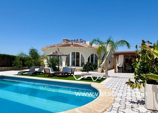 Villa - Resale - Rojales - V-61990