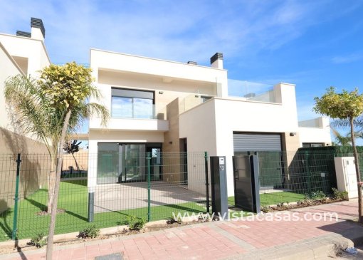 Villa - Resale - Santa Rosalia - V-85623