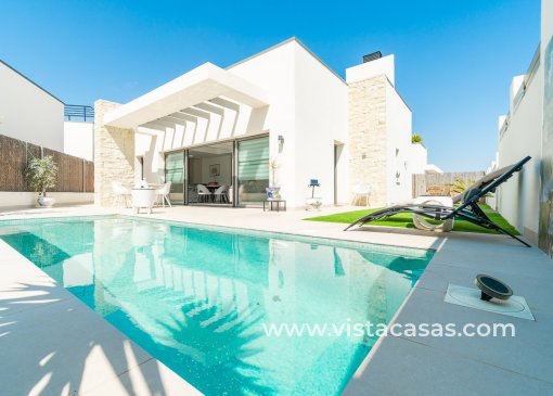 Villa - Resale - Villamartin - V-36723