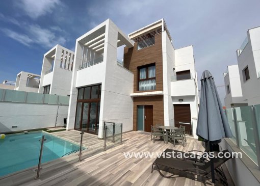 Villa - Sale - Los Altos - V-56552