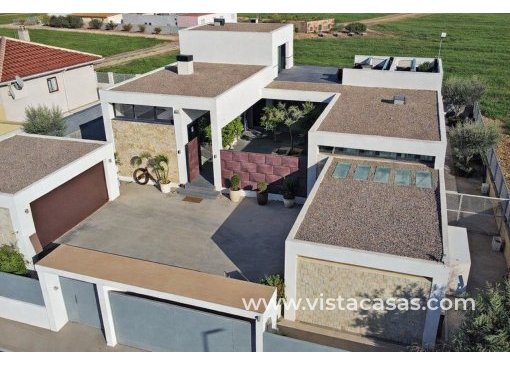 Villa - Sale -  - V-46263