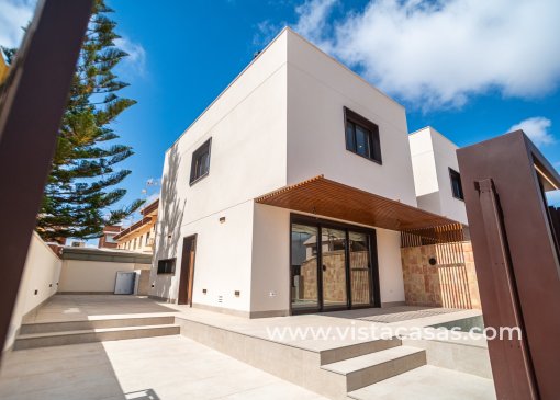 Villa - Sale -  - V-67912