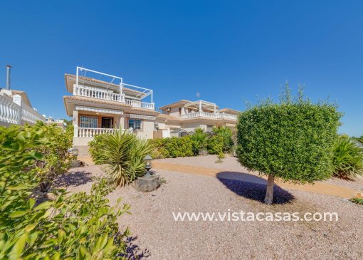 Villa - Sale - Villamartin - V-18032