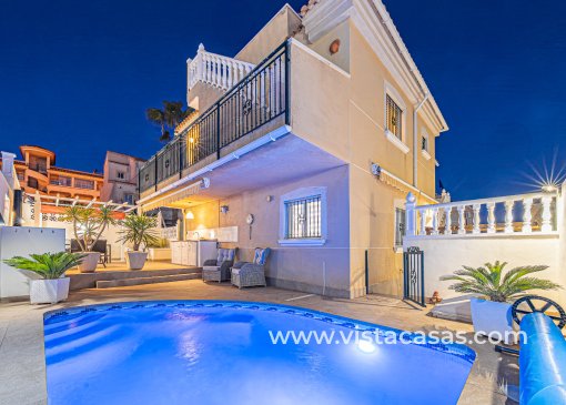 Villa - Sale - Villamartin - V-45924