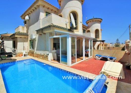 Villa - Sale - Villamartin - VC3332